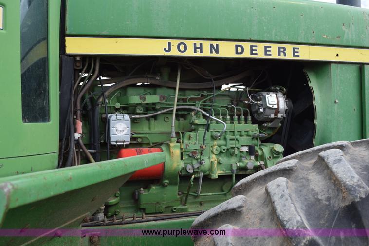 image for item H5216 1976 John Deere 8430 4WD tractor