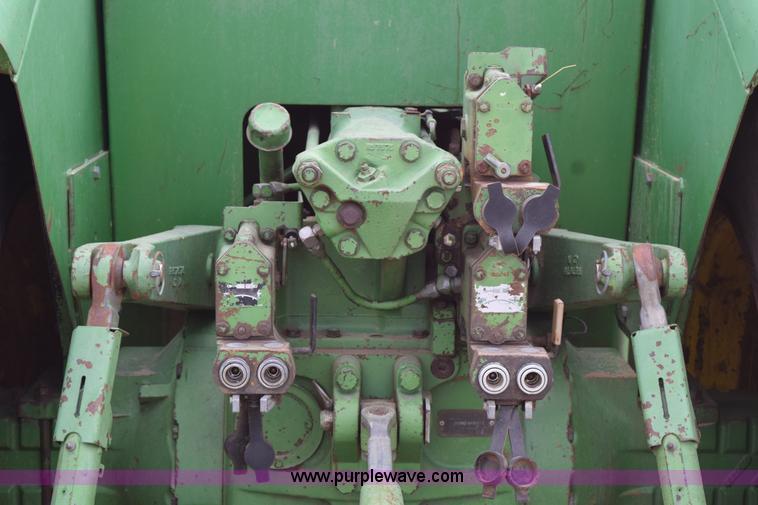 image for item H5216 1976 John Deere 8430 4WD tractor
