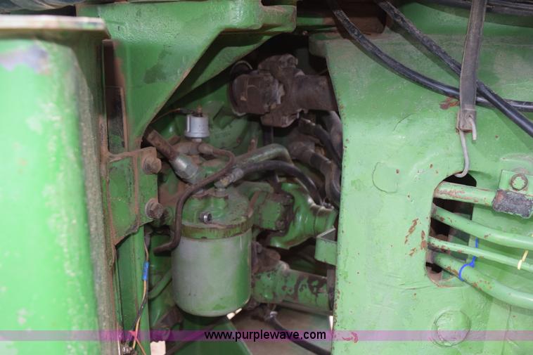 image for item H5216 1976 John Deere 8430 4WD tractor