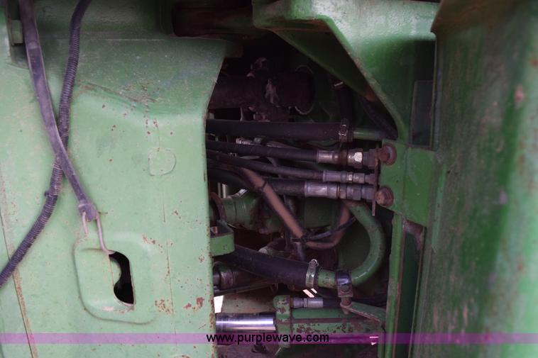 image for item H5216 1976 John Deere 8430 4WD tractor