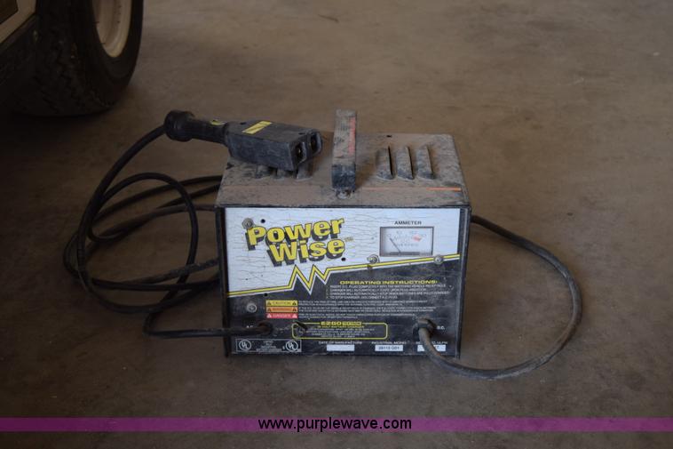 image for item H5228 Ez-go golf cart