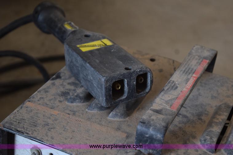 image for item H5228 Ez-go golf cart