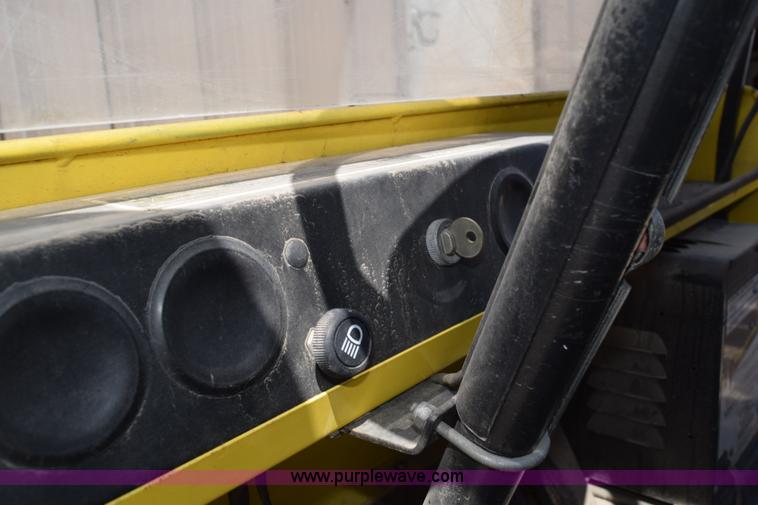 image for item H5231 Ez-go XI-875 cart