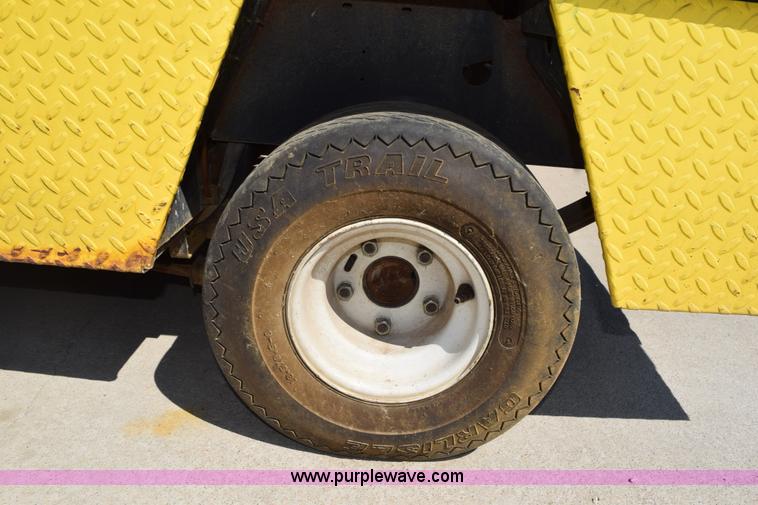 image for item H5231 Ez-go XI-875 cart