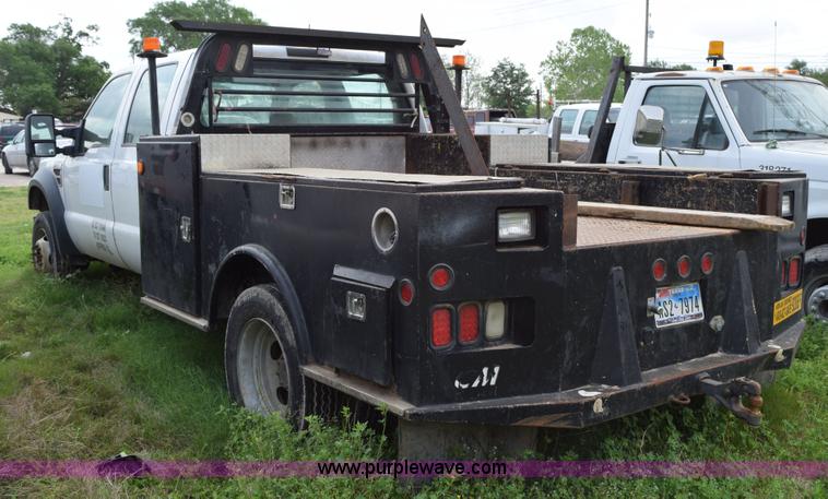 image for item H5247 2008 Ford F550 Crew Cab flatbed truck