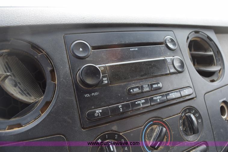 image for item H5247 2008 Ford F550 Crew Cab flatbed truck