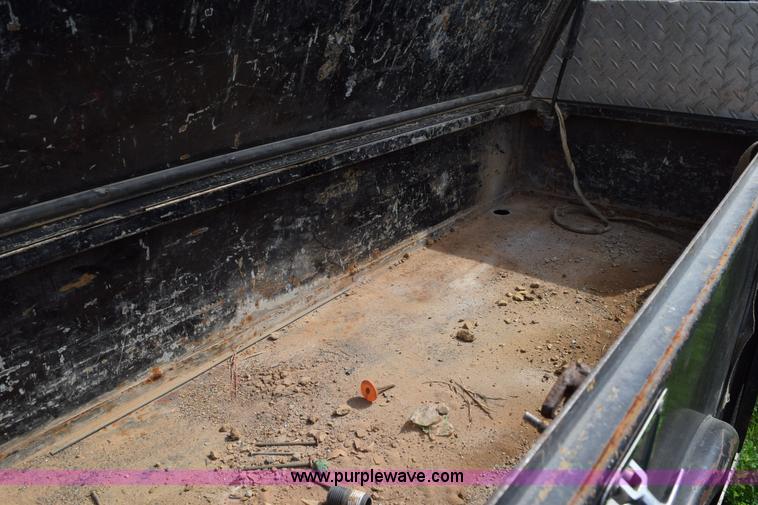 image for item H5247 2008 Ford F550 Crew Cab flatbed truck