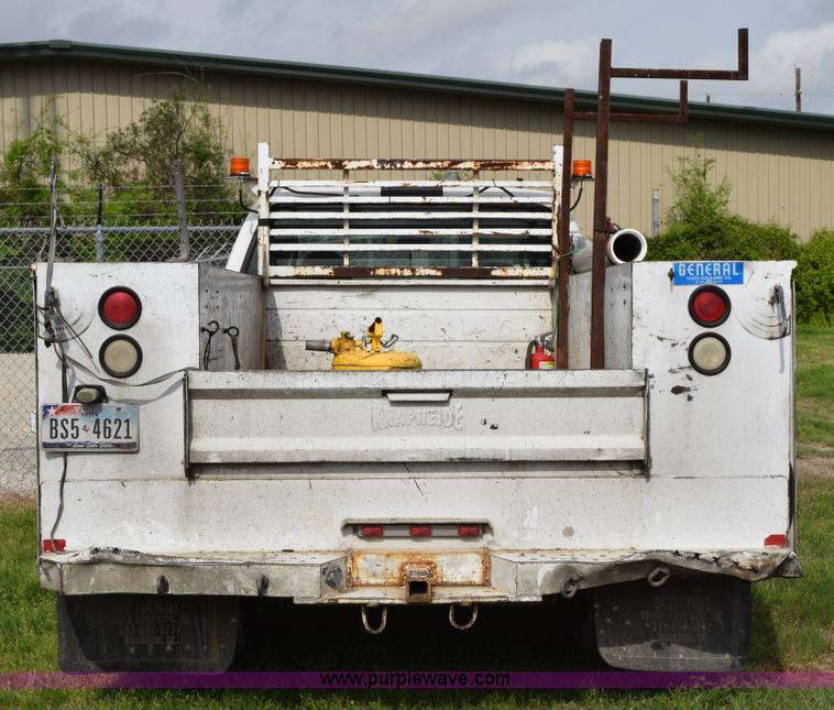 image for item H5250 2006 Ford F350 Super Duty Crew Cab utility truck