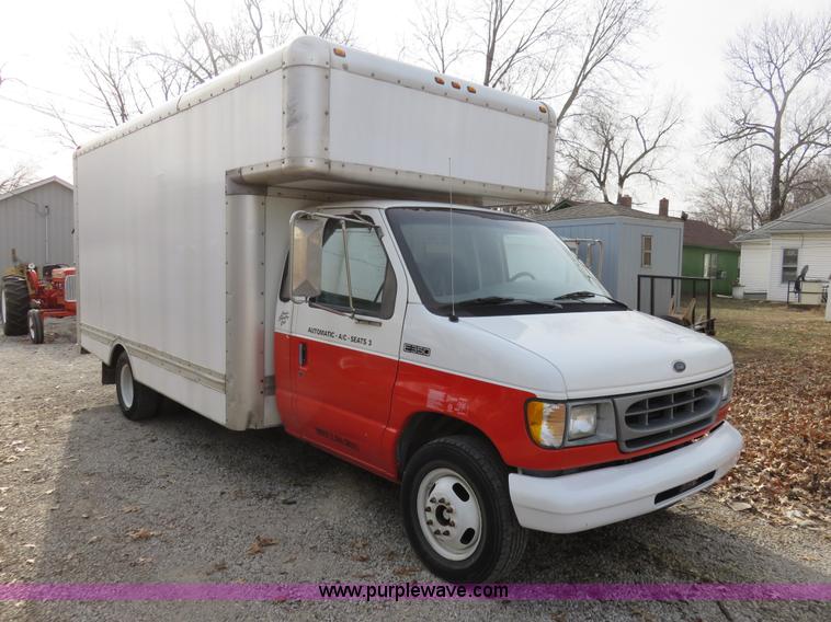 image for item I2291 1998 Ford Econoline E350 box truck