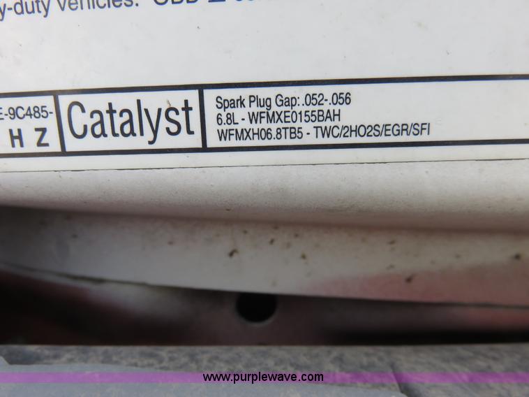 image for item I2291 1998 Ford Econoline E350 box truck