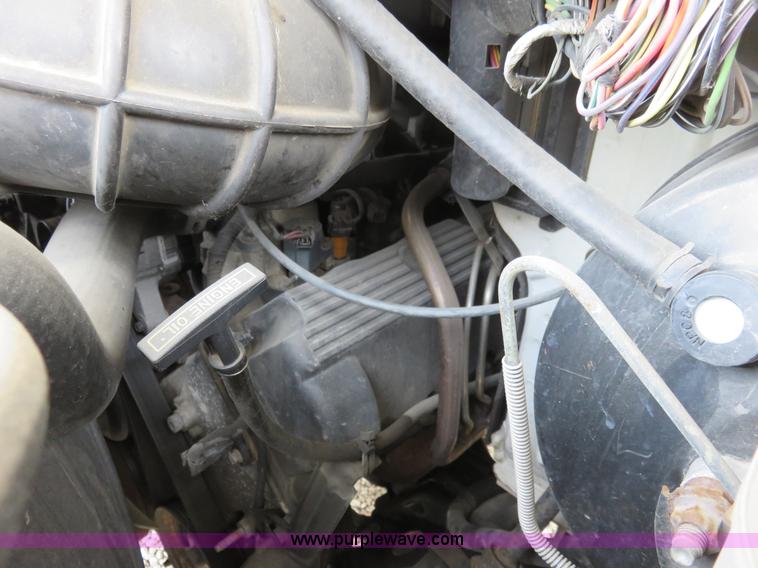 image for item I2291 1998 Ford Econoline E350 box truck