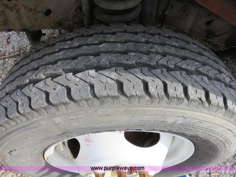 image for item I2291 1998 Ford Econoline E350 box truck