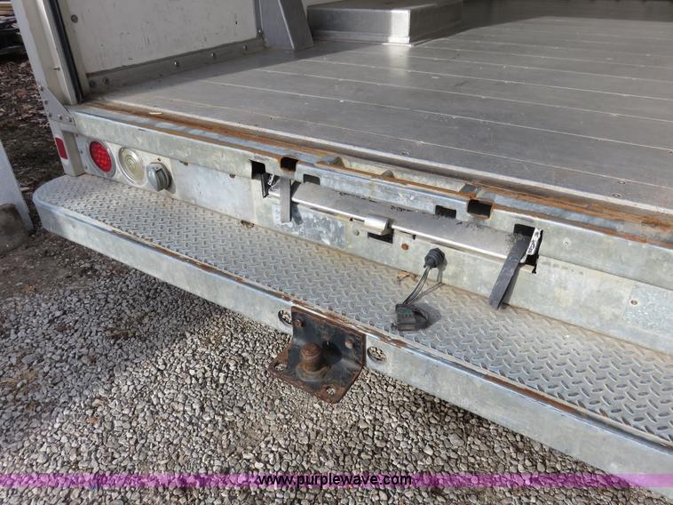 image for item I2291 1998 Ford Econoline E350 box truck