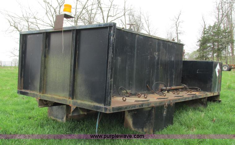 image for item I3057 Lube truck bed