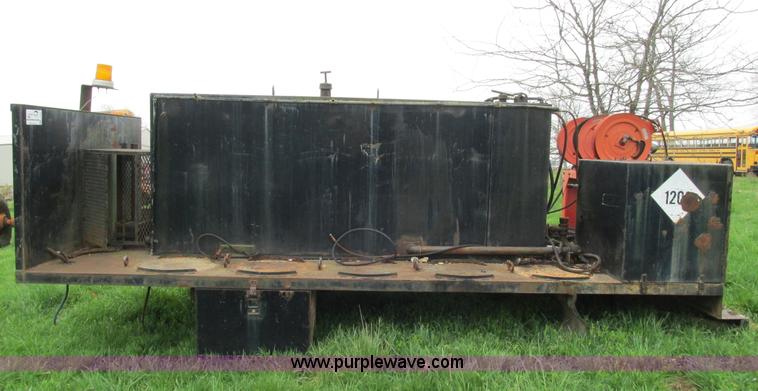 image for item I3057 Lube truck bed