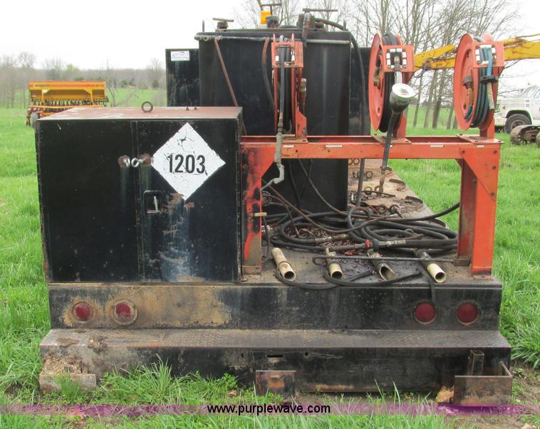 image for item I3057 Lube truck bed