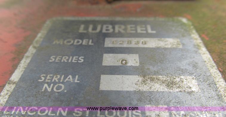 image for item I3057 Lube truck bed