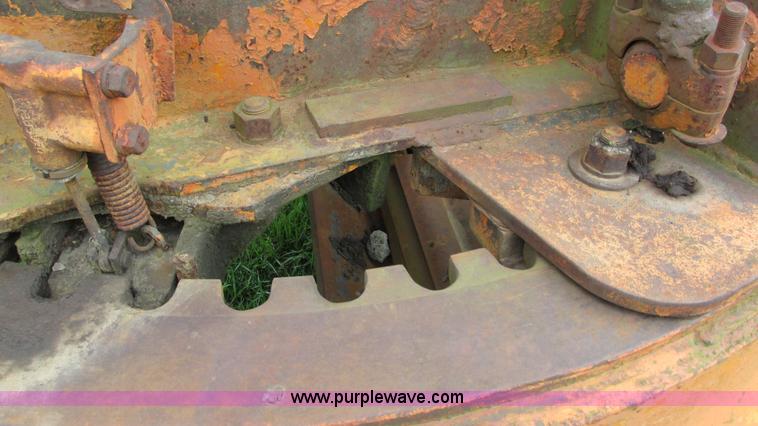 image for item I3058 Austin Western motor grader