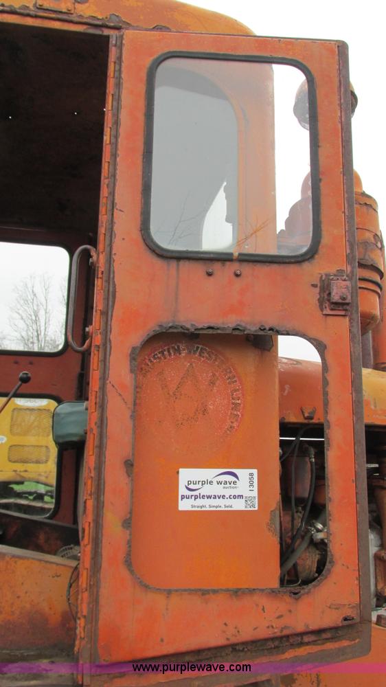 image for item I3058 Austin Western motor grader