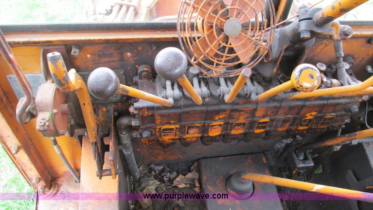 image for item I3058 Austin Western motor grader