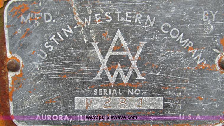 image for item I3058 Austin Western motor grader