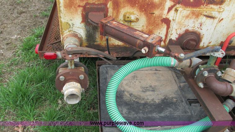 image for item I3060 Water tank bed