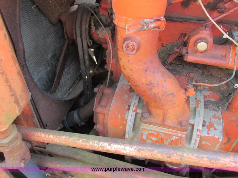 image for item I3763 Allis Chalmers HD5 dozer