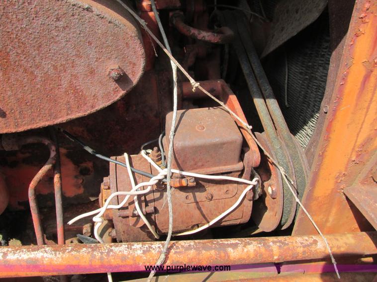 image for item I3763 Allis Chalmers HD5 dozer