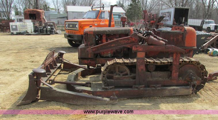 image for item I3765 Allis Chalmers HD5 dozer