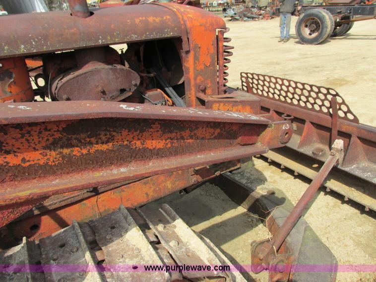 image for item I3765 Allis Chalmers HD5 dozer