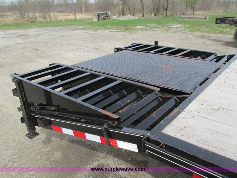 image for item I4010 2012 Delta gooseneck equipment trailer