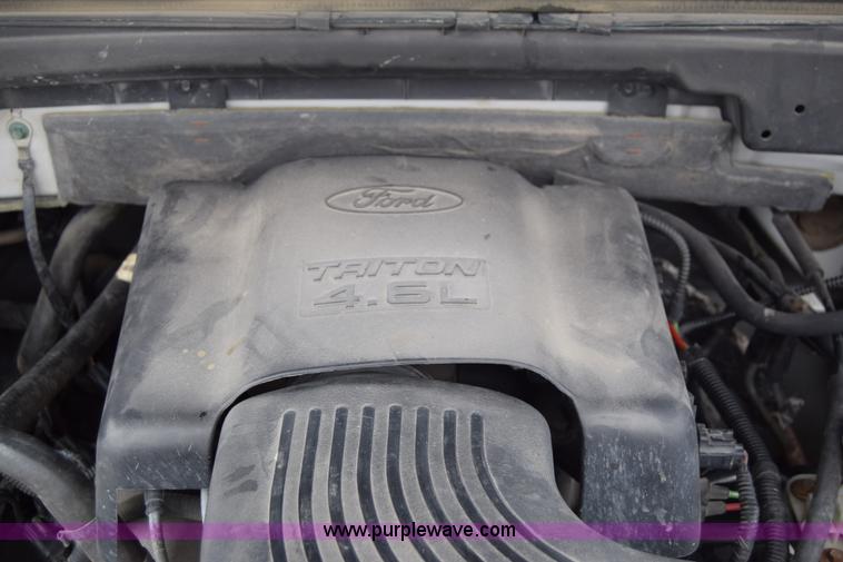 image for item J6678 2001 Ford F150 XLT SuperCab pickup truck