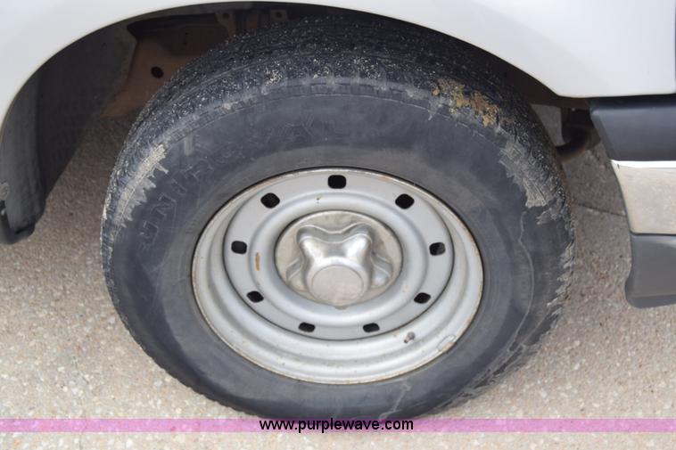 image for item J6678 2001 Ford F150 XLT SuperCab pickup truck