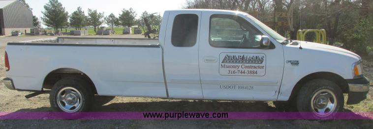 image for item J6705 2001 Ford F150 SuperCab pickup truck