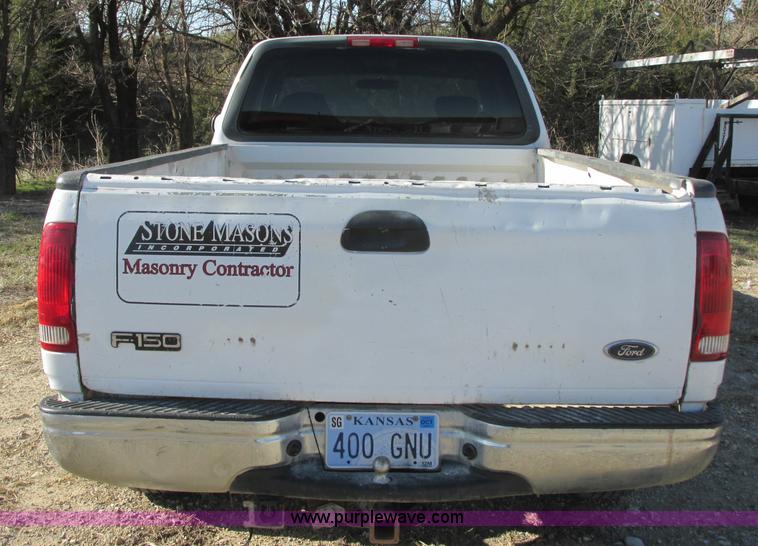 image for item J6705 2001 Ford F150 SuperCab pickup truck