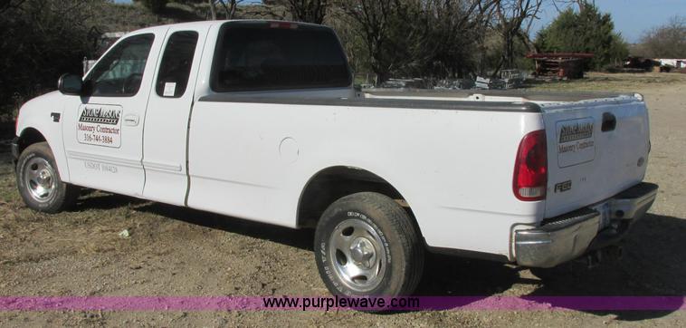 image for item J6705 2001 Ford F150 SuperCab pickup truck