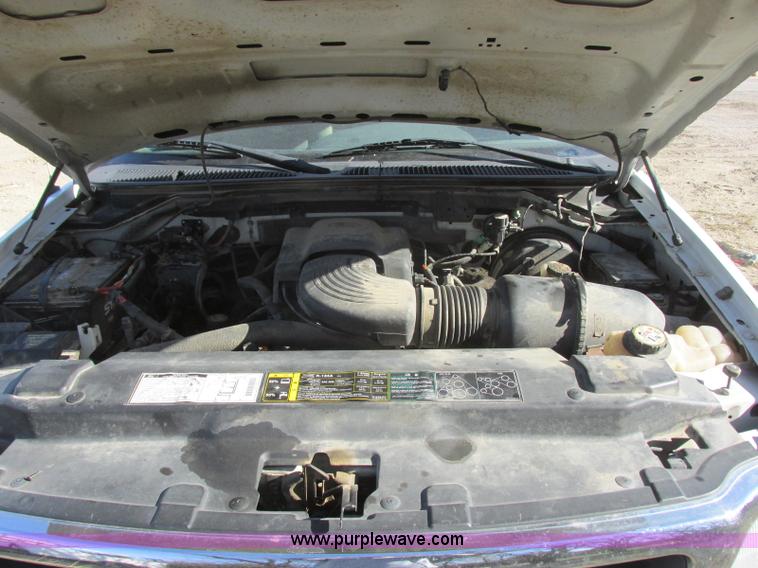 image for item J6705 2001 Ford F150 SuperCab pickup truck