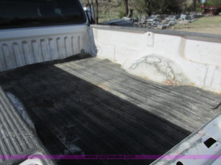 image for item J6705 2001 Ford F150 SuperCab pickup truck