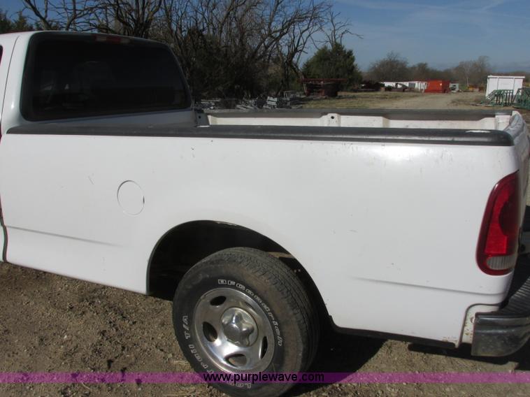 image for item J6705 2001 Ford F150 SuperCab pickup truck