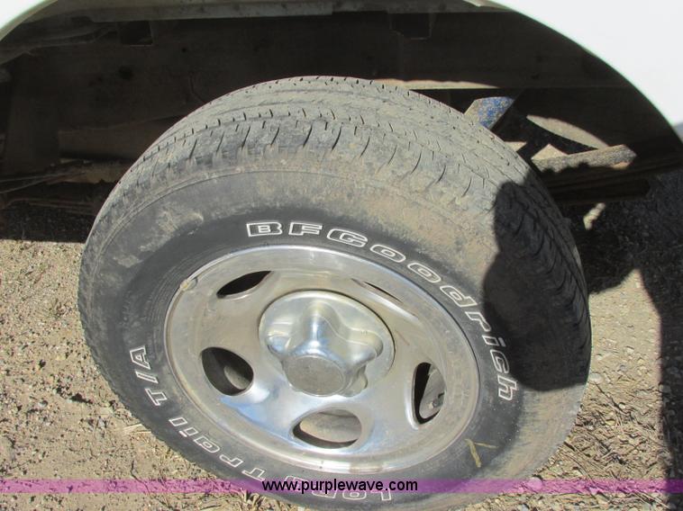 image for item J6705 2001 Ford F150 SuperCab pickup truck