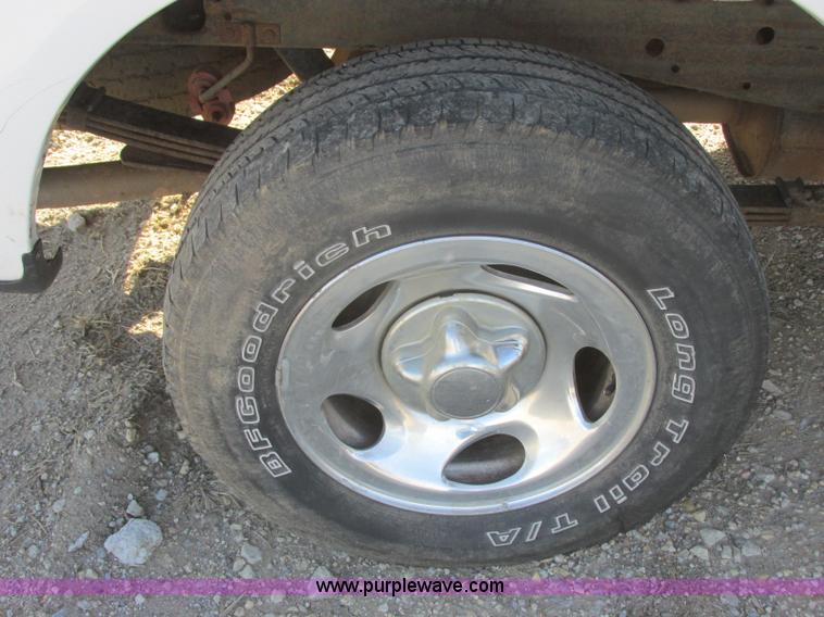 image for item J6705 2001 Ford F150 SuperCab pickup truck