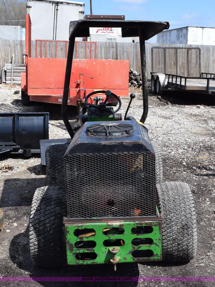 image for item K2457 Power Trac PT-425 utility tractor