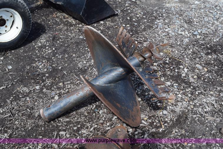 image for item K2457 Power Trac PT-425 utility tractor