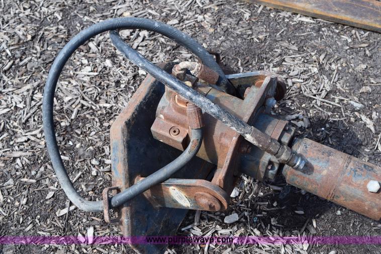 image for item K2457 Power Trac PT-425 utility tractor