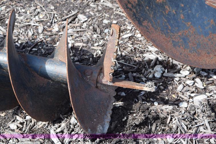 image for item K2457 Power Trac PT-425 utility tractor