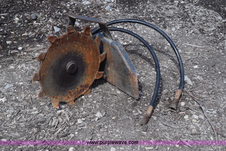 image for item K2457 Power Trac PT-425 utility tractor