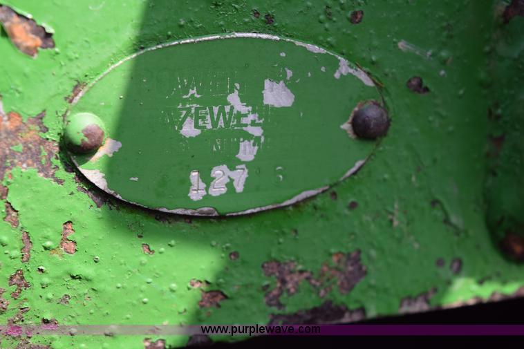 image for item K2458 Power Trac PT-425 utility tractor