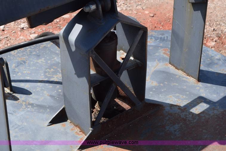 image for item K2458 Power Trac PT-425 utility tractor