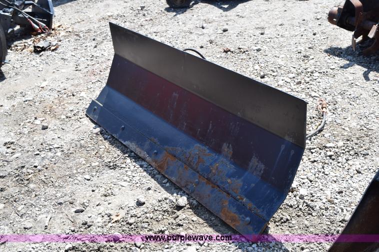 image for item K2458 Power Trac PT-425 utility tractor