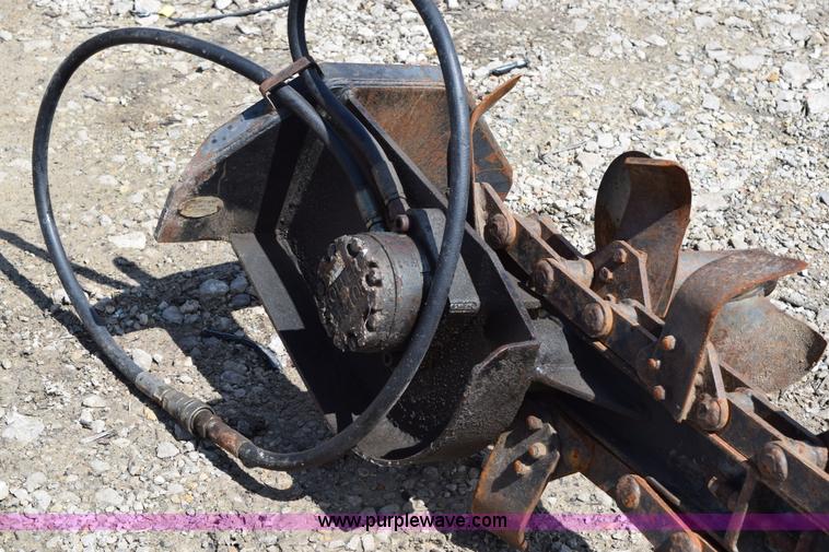 image for item K2458 Power Trac PT-425 utility tractor